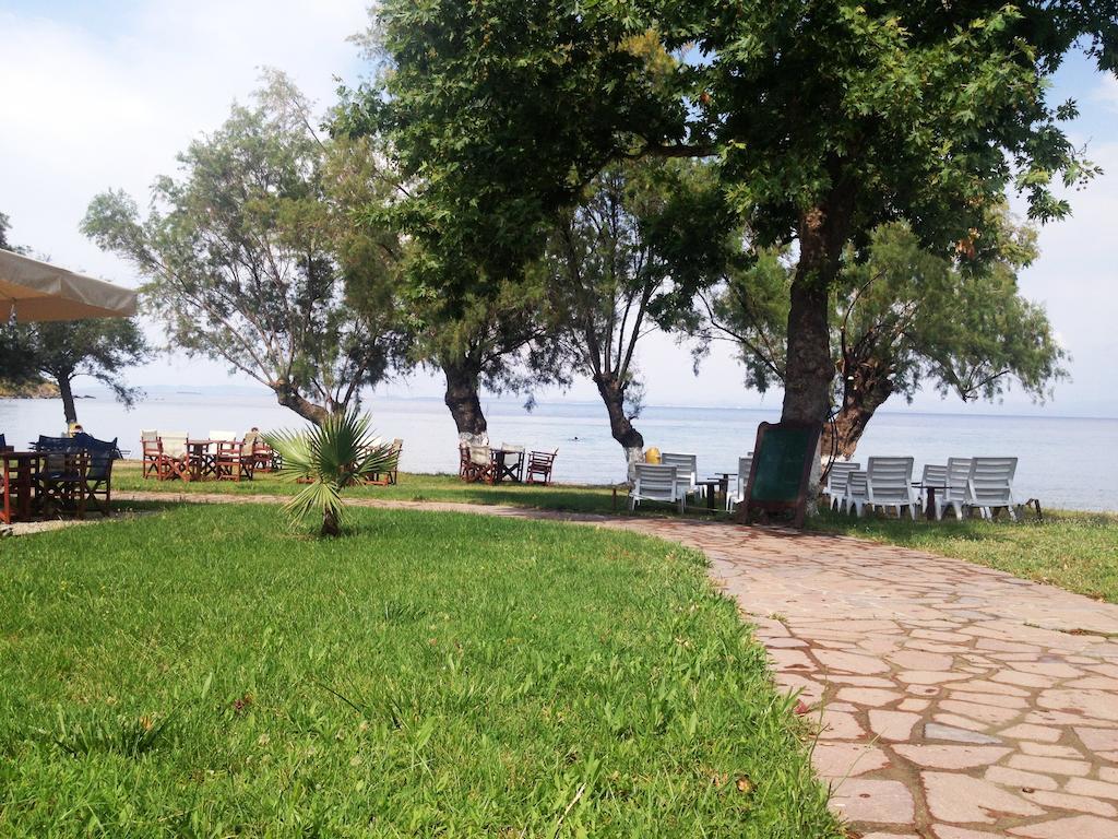 Petalidi Hotel Skala Mistegnon Exterior photo